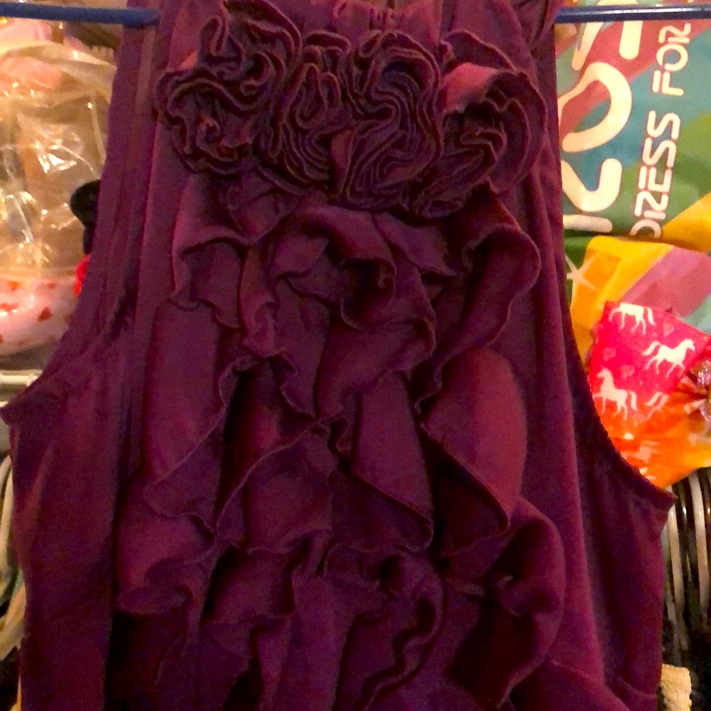 Sleeveless. Dark purple. Dress shirt. Flows. Satin. - Picture 2 of 5